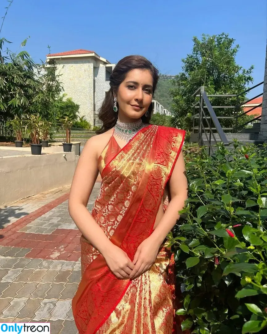 Raashii Khanna nude photo #0030 (raashiikhanna)