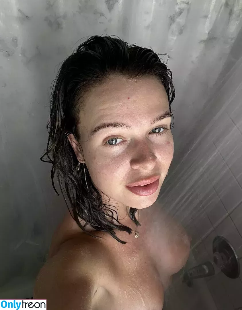 Rachel Anne Rayy nude photo #0127 (freyaannerayy / rayyso_)