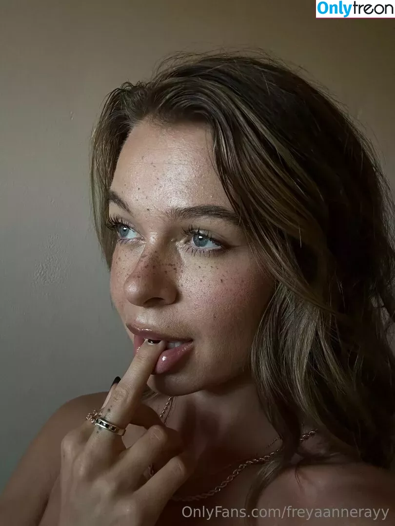 Rachel Anne Rayy nude photo #0189 (freyaannerayy / rayyso_)