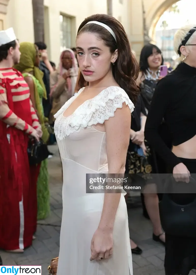 Rachel Anne Sennott голая photo #0887 (treaclychild)