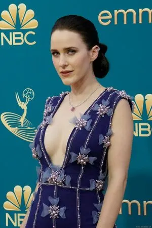 Rachel Brosnahan / Marvelous Mrs. Maisel / rachelbrosnahan фото голая #0165