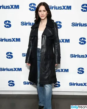 Rachel Brosnahan / Marvelous Mrs. Maisel / rachelbrosnahan фото голая #0677