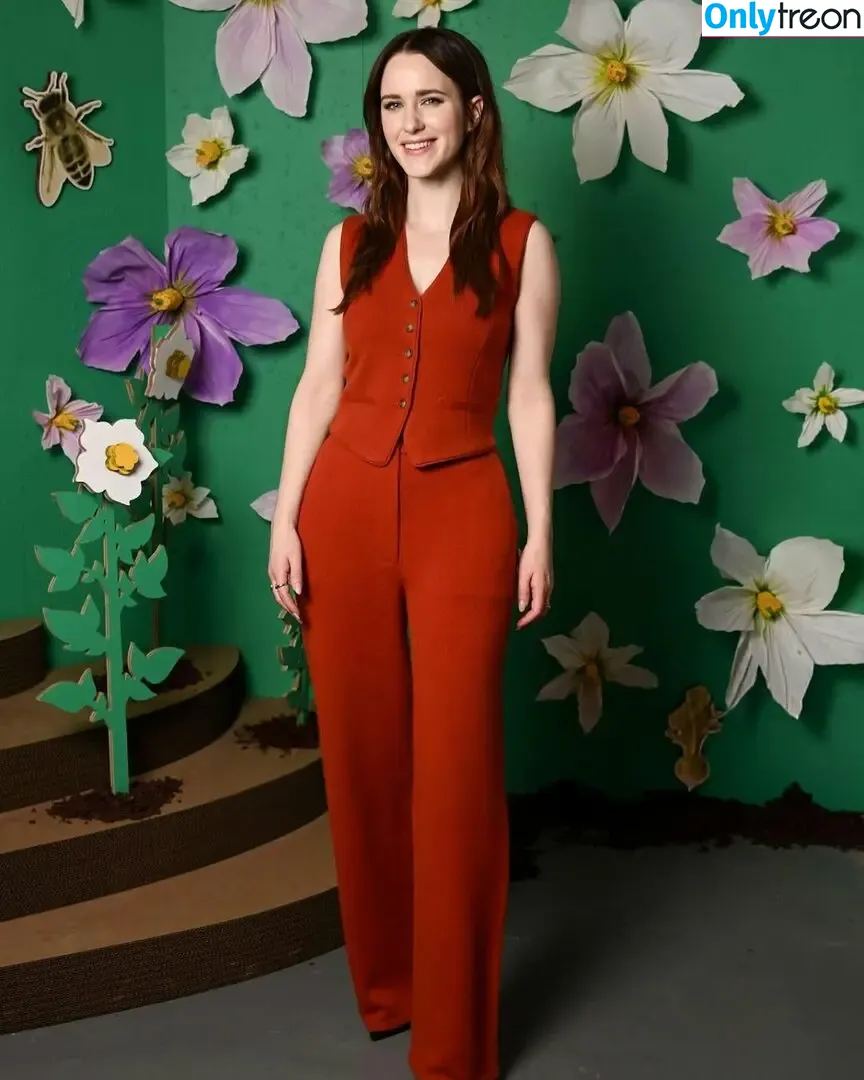 Rachel Brosnahan голая photo #0602 (Marvelous Mrs. Maisel / rachelbrosnahan)