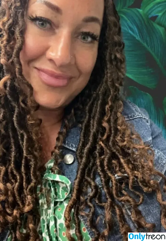 Rachel Dolezal nude photo #0060 (racheladolezal)