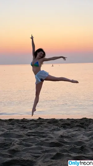 Rachel Pizzolato / Beautyandbrainswithatwist - / beautyandbrainswithatwist / biancasotelo14 / braintwist2112 nude photo #1564