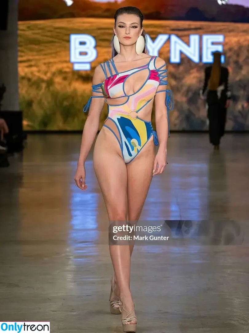 Rachel Pizzolato nude photo #1680 (Beautyandbrainswithatwist - / beautyandbrainswithatwist / biancasotelo14 / braintwist2112)