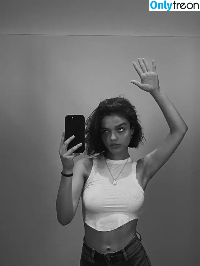 Rachel Zegler голая photo #0974 (rachelzegler / rachmariexoxo)