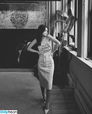 Rachel Zegler / rachelzegler / rachmariexoxo фото голая #1137