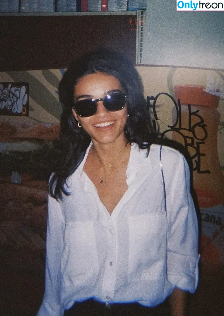 Rachel Zegler голая photo #1082 (rachelzegler / rachmariexoxo)