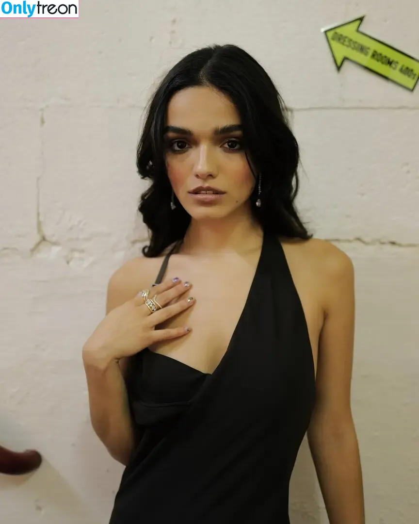 Rachel Zegler голая photo #1124 (rachelzegler / rachmariexoxo)