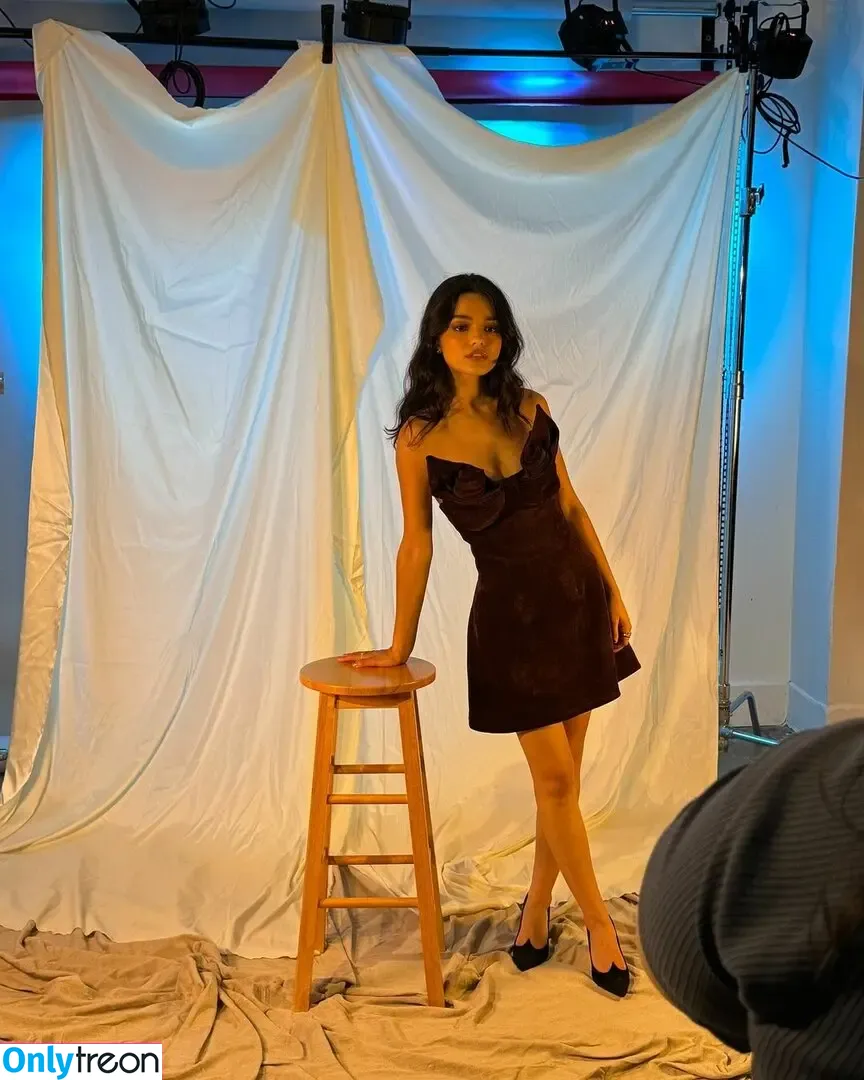 Rachel Zegler голая photo #1333 (rachelzegler / rachmariexoxo)
