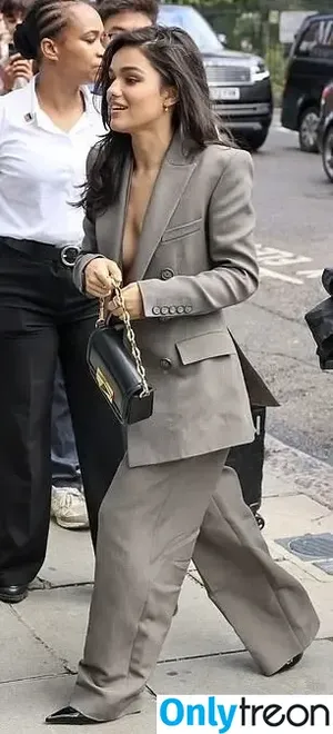 Rachel Zegler / rachelzegler / rachmariexoxo nude photo #2086