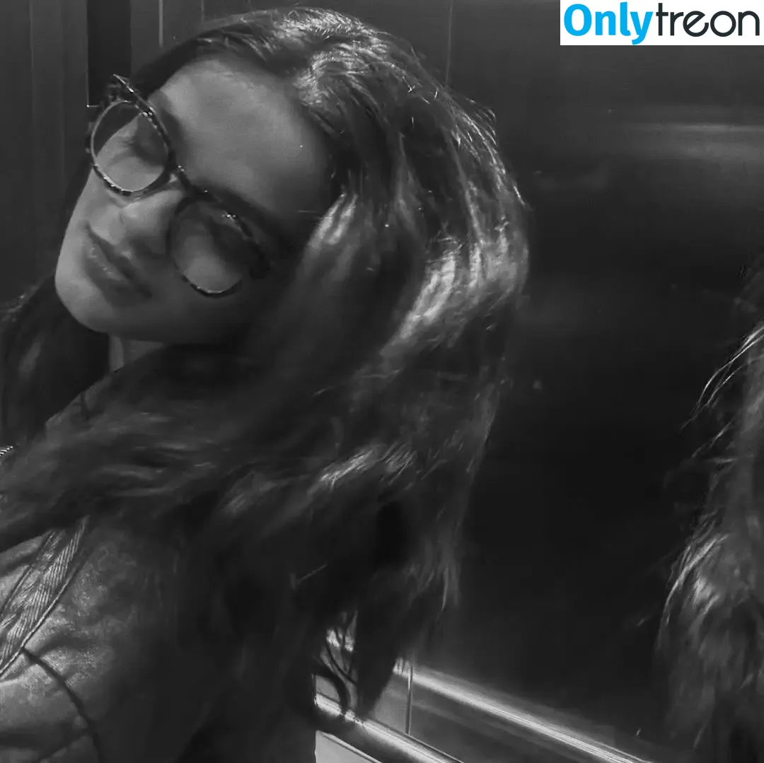 Rachel Zegler nude photo #2099 (rachelzegler / rachmariexoxo)