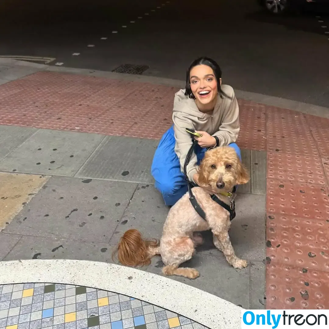 Rachel Zegler nude photo #2123 (rachelzegler / rachmariexoxo)