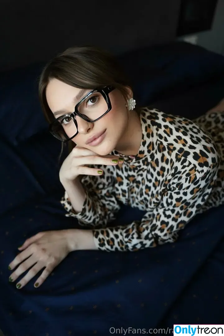 Rachell Rouge голая photo #0013 (Gleamingheart / rachell_rouge / rachelrouge_)