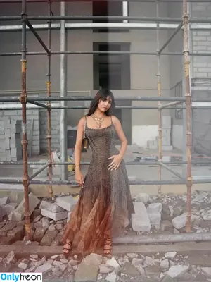 Radhika Seth / radhikasethh nude photo #0123