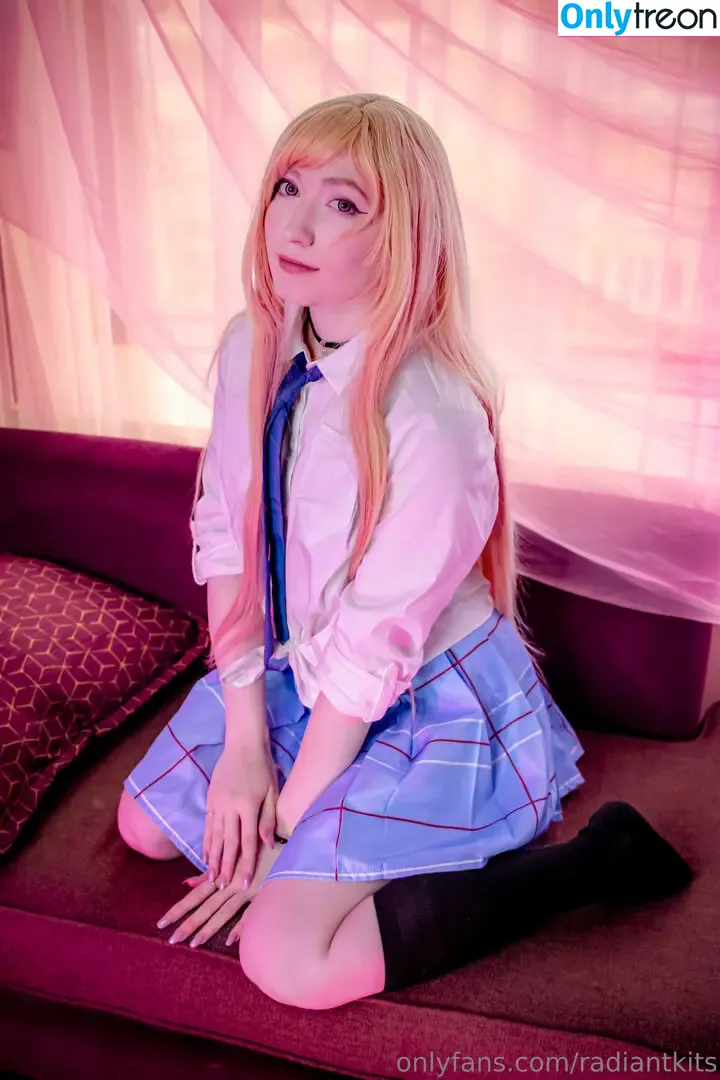 radiantkitsune nude photo #0043 (radiantkitsune)