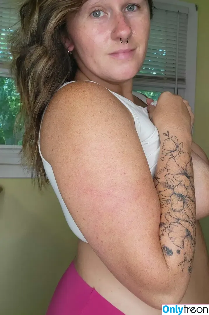 Raechel Blaire nude photo #0017 (itsrachelblair / raechelblaire)