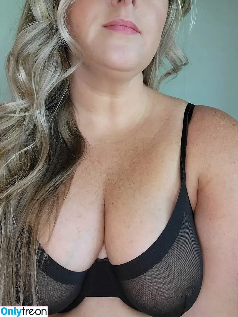 Raechel Blaire nude photo #0048 (itsrachelblair / raechelblaire)