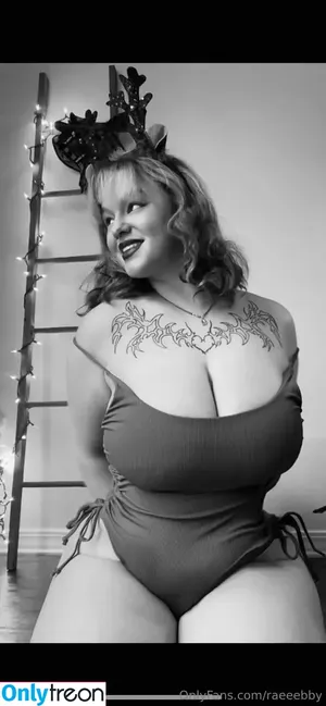 Raeeebby / abigail.raeee01 / raeeebabe nude photo #0016