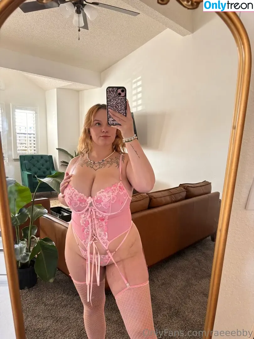 Raeeebby nude photo #0045 (abigail.raeee01 / raeeebabe)