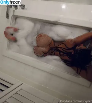 Raelyninez / nastyynez / theraelynninez nude photo #0021