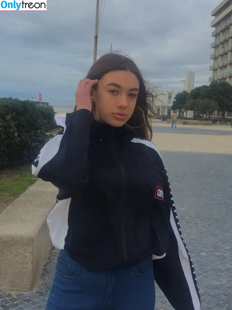 Rafaela Moutinho голая photo #0346 (rafaelamoutinho / rafaelareismoutinho / rafaelareismoutinho ?)