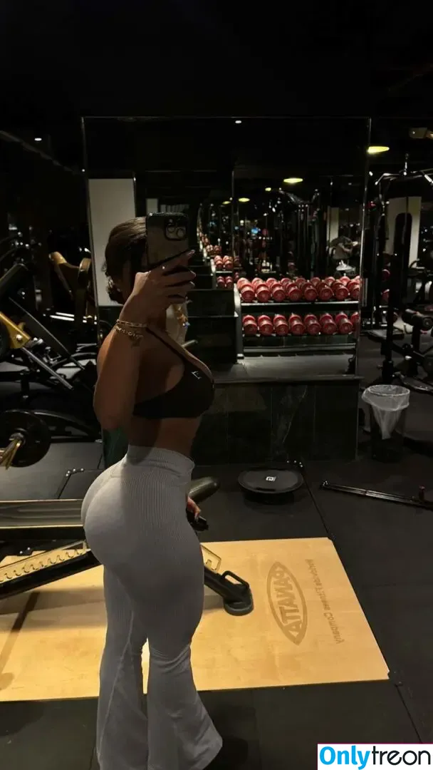 Raghad Hussain nude photo #0027 (coach Raghad / raghadhfit)