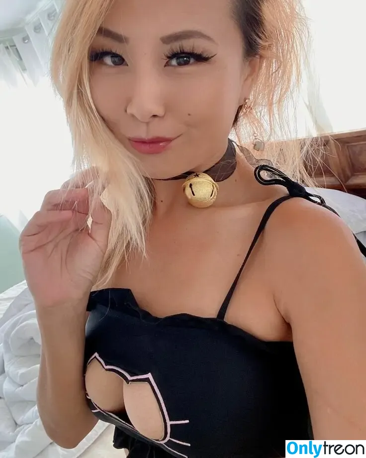Raina Huang nude photo #0001 (RainaisCrazy)