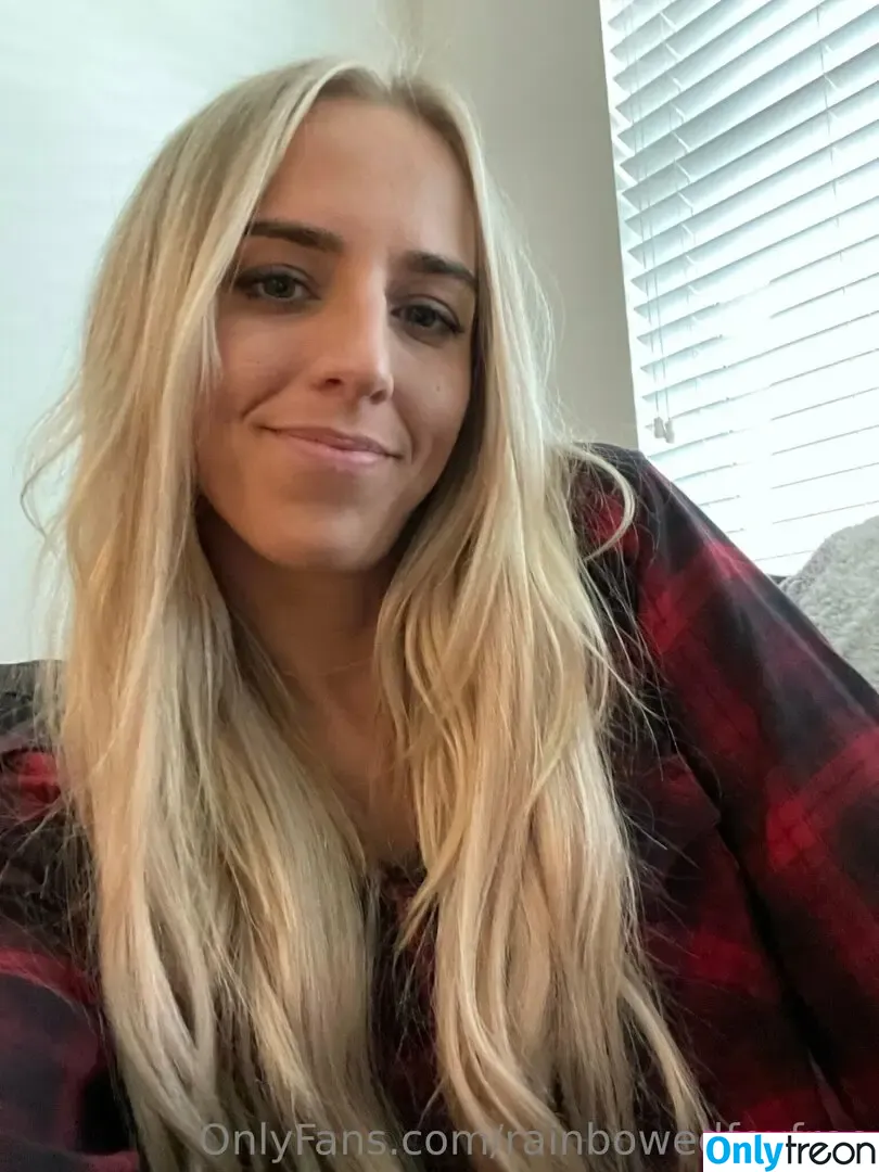 rainbowedfoxfree nude photo #0003 (rainbowsarefree)
