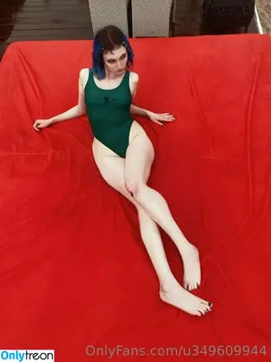 rainbowelsa / rainbowlelas nude photo #0014