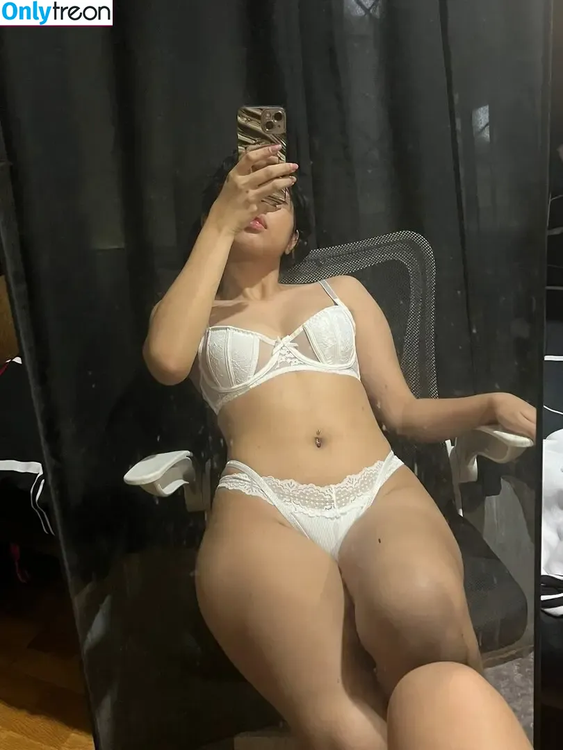 raisoftwi nude photo #0100 (rai margaret / ry marg / rynmgt)