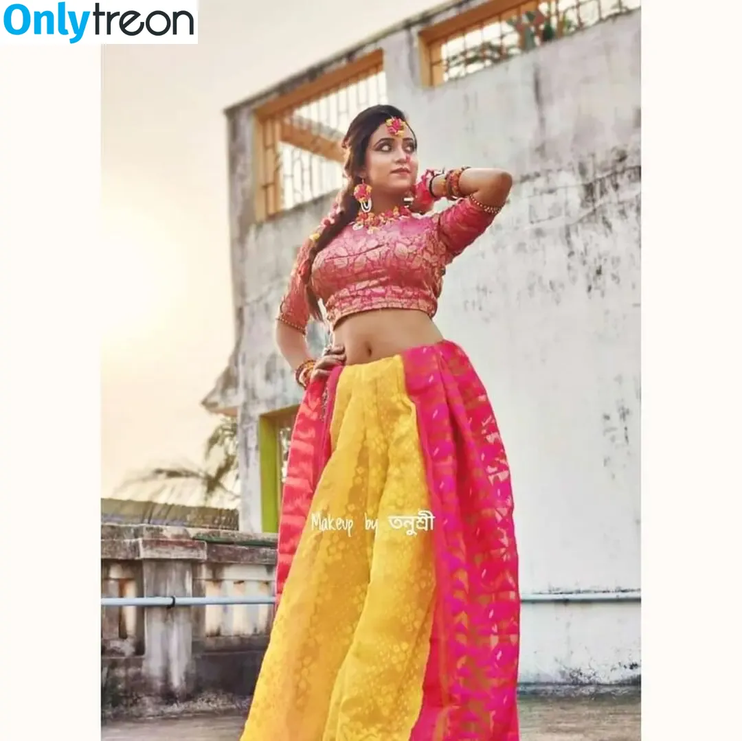 Rajasree nude photo #0039 (rajahraee / sreeeeeeee.__)