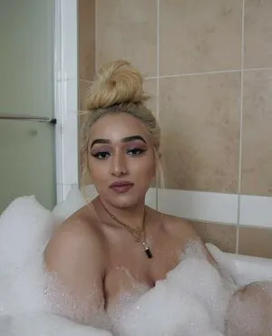 Rakhi Gill / anyuser / iamrakhi / rakhigillofficial фото голая #0081