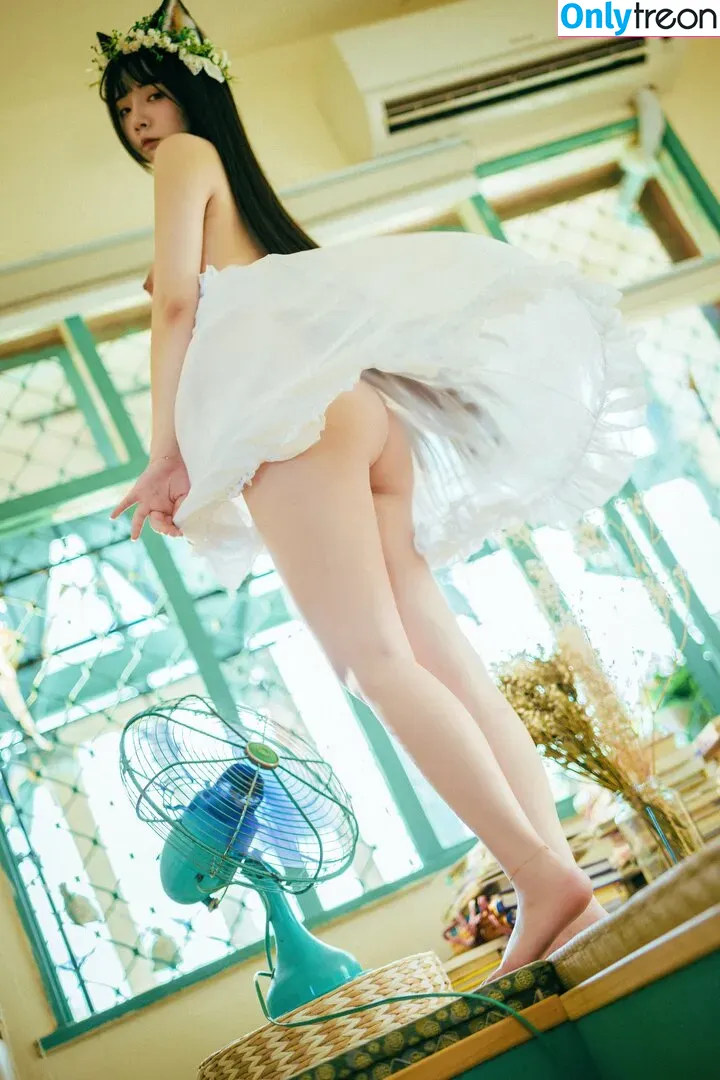 落落Raku nude photo #0069 (raku66666 / rakuraku166)