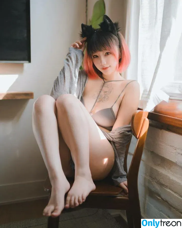 Rakukoooo nude photo #0033 (rakukoo)