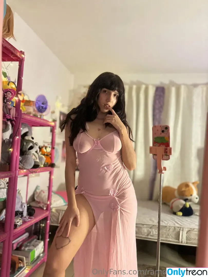 ramonalothbrok nude photo #0034 (girlwithdragontat)