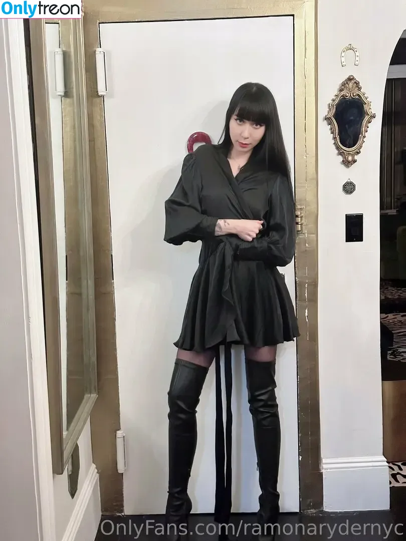 ramonarydernyc nude photo #0044 (mistressramonanyc)