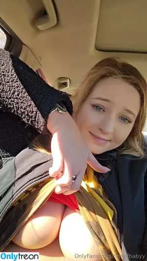 randifbabyy / Randiieee nude photo #0166