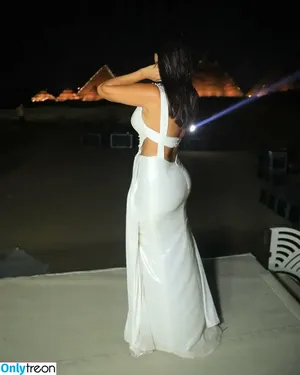 Rania Mansour / raniamansourofficial фото голая #0072