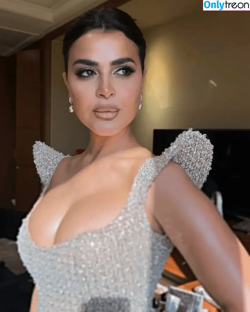 Rania Mansour nude photo #0021 (raniamansourofficial)