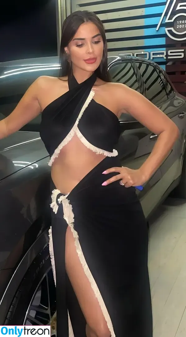 Rania Mansour голая photo #0046 (raniamansourofficial)