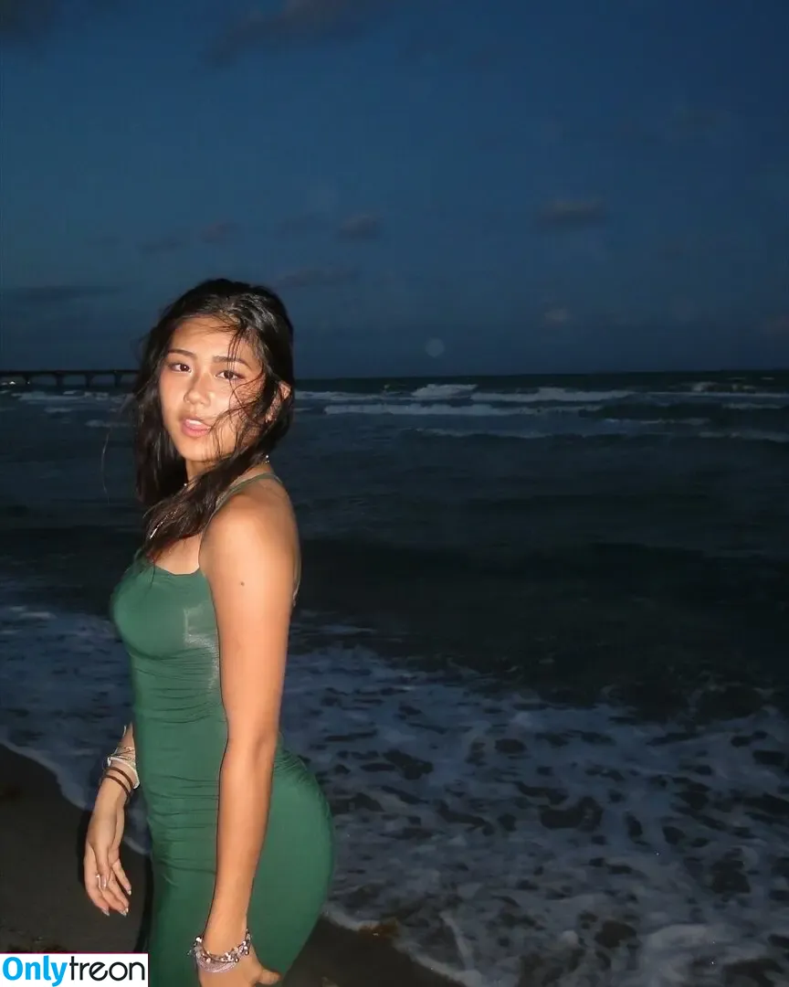Ranon nude photo #0031 (notranon / raanonn)