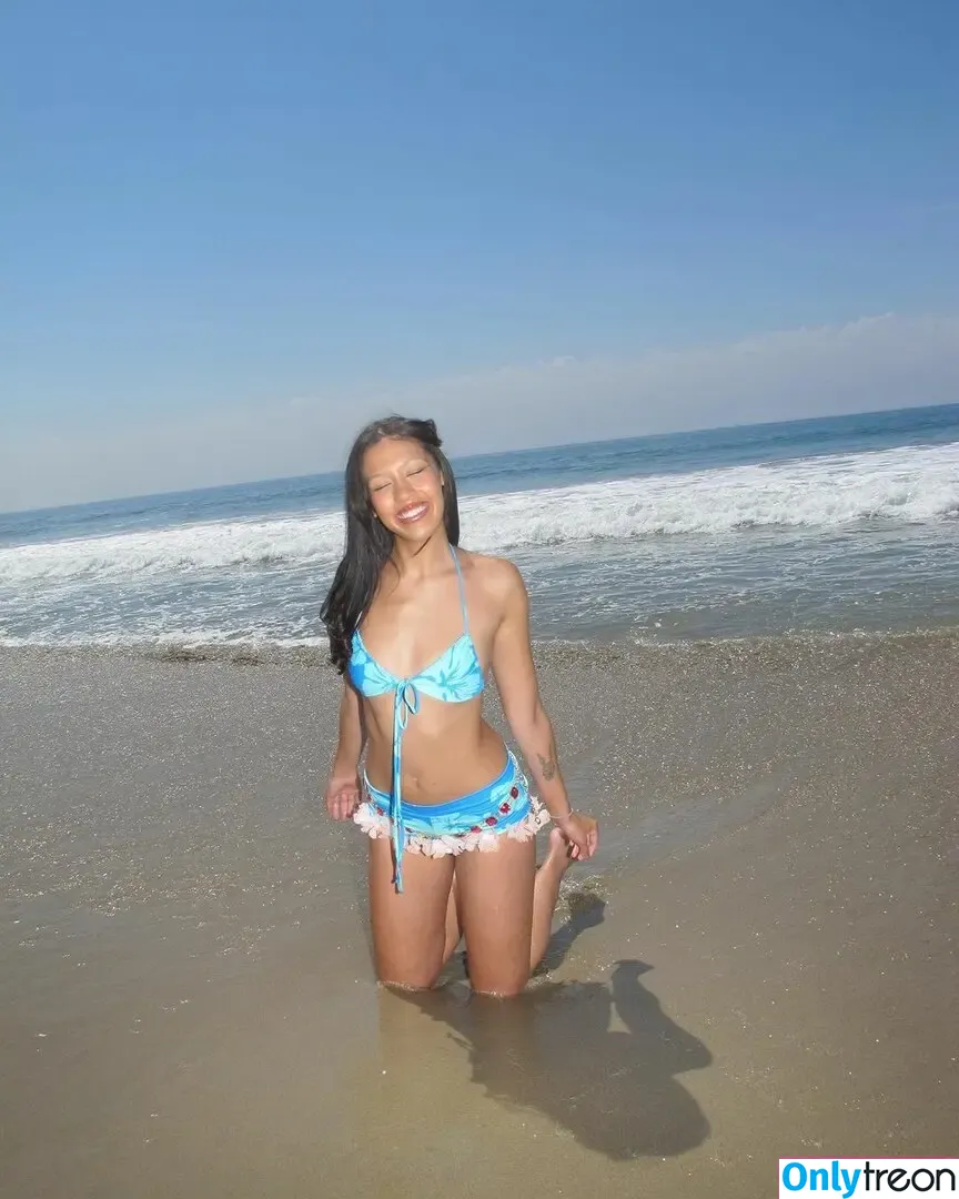 Rappers Daughters nude photo #0042 (reignyates)