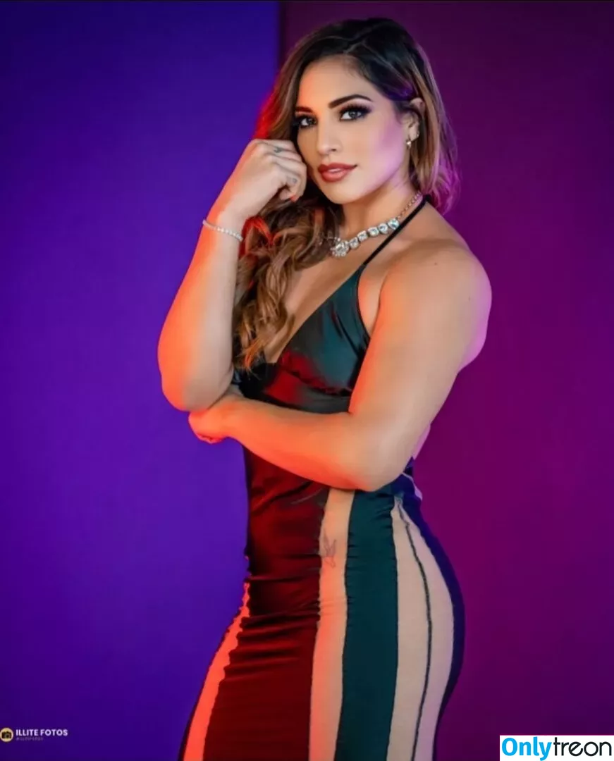 Raquel Rodriguez голая photo #0037 (WWE / drkheartless_error / raquelwwe)