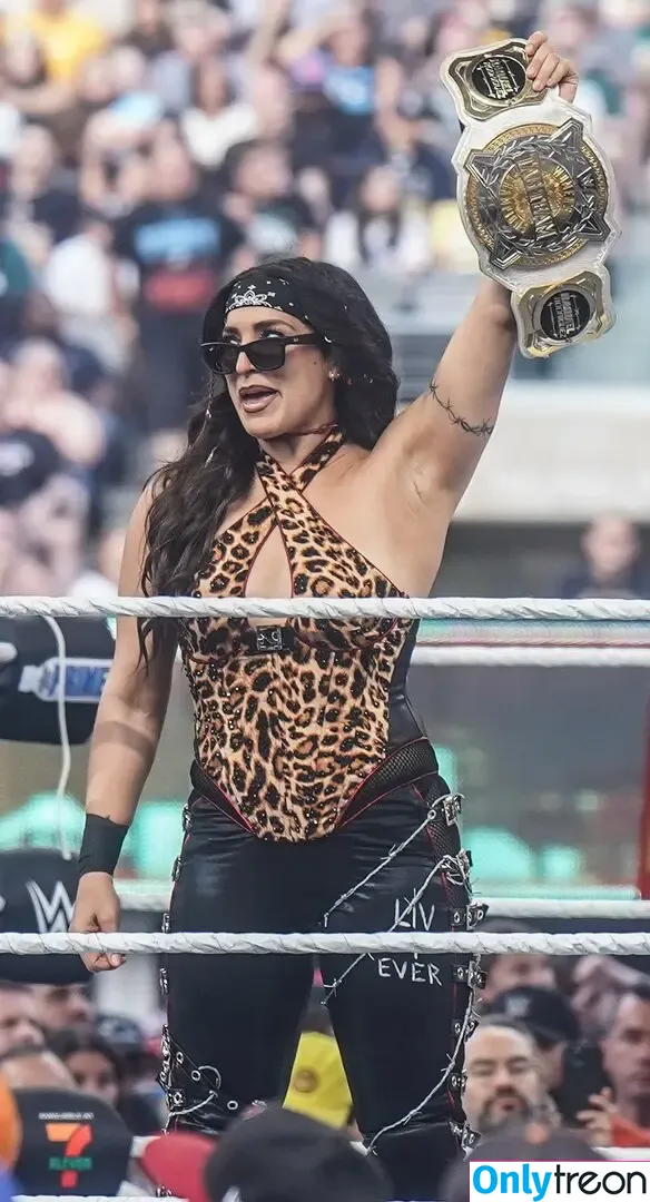 Raquel Rodriguez nude photo #0421 (WWE / drkheartless_error / raquelwwe)