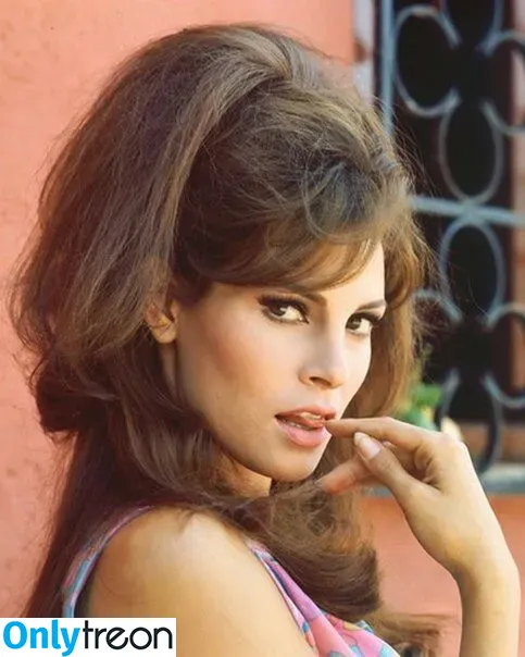 Raquel Welch голая photo #0103 (therealraquelwelch)