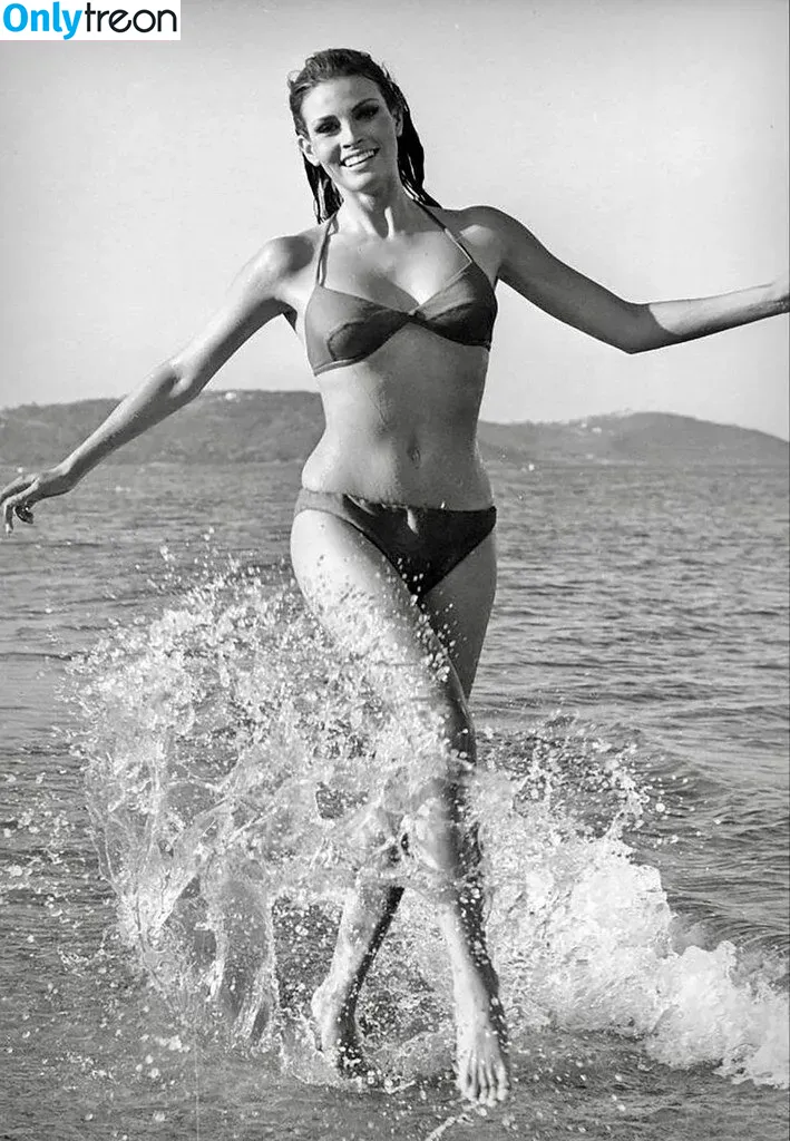 Raquel Welch голая photo #0125 (therealraquelwelch)