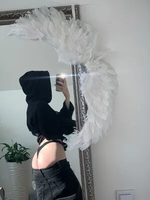 ratchetlbitchescocaina / tatianmi nude photo #0019