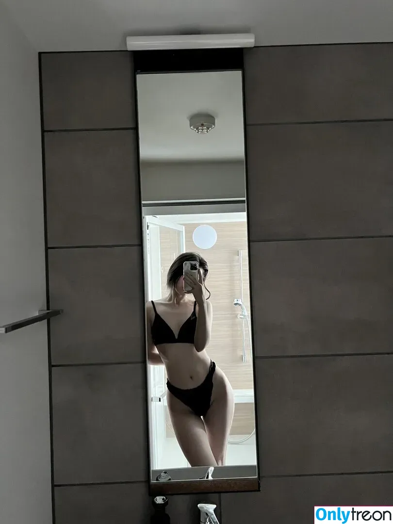 ratchetlbitchescocaina nude photo #0043 (tatianmi)
